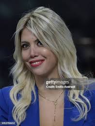 761 Wanda Nara Photos & High Res Pictures