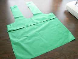 Reusable shopping bags and totes allow for sustainable grocery shopping week after week. Make Your Own Foldable Reusable Shopping Bags Chica And Jo
