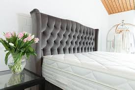 Amerikanische betten haben auch in der breite ein komplett anderes maß. Boxspringbett Hochwertige Hotelbetten Online Dewall Design