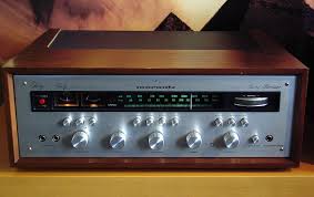 Marantz Model 22 Stereo Receiver I Got Mine In 1970 And Still Use It It S Fun To Read The Manual And Look At The Koss Headphones Marantz Vintage Electronics