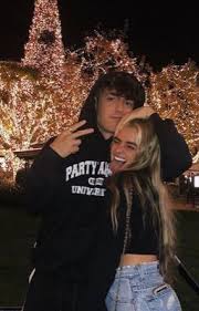 Bryce hall is a tiktok star with over 19 million followers on the social media app as of february 2021. Pin By Bailey Mayorga On Addsion Rea And Bryce Hall Bryce Hall Me As A Girlfriend Little Brothers