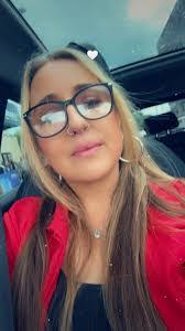 Jodie Mcmahon's Instagram, Twitter & Facebook