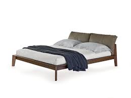 Divani, letti, lampade, mobili e accessori per bagno, camera da letto, cucine, soggiorni e camerette. Cama Doble Con Cabecera Tapizada Wish Molteni C Diseno De Cama Disenos De Camas Dobles Camas