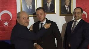 Samsun'da meydana gelen olayda bir kadını sokak ortasında öldüresiye döven i̇brahim zarap isimli şahıs hakkında. 6ij9abcp0dp20m