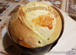 The pizza di pasqua (easter pizza in english), in some areas also called crescia di pasqua, torta di pasqua, torta al formaggio or crescia brusca, is a leavened savory cake typical of many areas of central italy based on wheat flour, eggs, pecorino and parmesan. Torta Al Formaggio Umbra Con Lievito Madre O Lievito Naturale O Pasta Madre