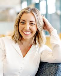 Westlake Center, 4555 Lake Forest Dr