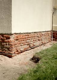 Fără izolaţie de fundaţie peste jumătate dintre casele nou construite ajung să aibă probleme cu demisolul în mai puţin de 3 ani de la darea în folosire. Izolatii Cu Tabla Inox Izolatii Inox Arad Izolatii Cu Tabla Inox
