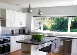 Choosing pendants for a kitchen island is an exacting task. Kitchen Island Pendants Diy Kitchens Advice