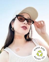 Amazon.com: Sun Patch, Reusable Under Eye Sunblock Patches, 100% Silicone  Sunscreen Under Eye Patches for UV Protection, Face Stickers with UPF 50, 1  Pack/4 Pairs, White (Golf, Surf, Swim, Ski & Snow,