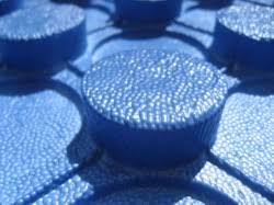 Yerden ısıtma sistemi 1980 yılların sonlarına doğru ufak çaplı da olsa ülkemizde kullanılmaya başlanmıştır. Yerden Isitma Avantajlari Ve Dezavantajlari Teknofer Muhendislik