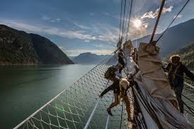 #statsraad lehmkuhl #norwegian sailors #sea shanty #the other link wasn't working so i took matters into me own hands. Statsraad Lehmkuhl Sail On Board