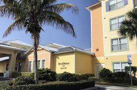 Comfort inn & suites oceanside port canaveral area hotel cocoa beach, comfort inn and suites oceanside port canaveral area, comfort inn. 15 Easy Port Canaveral Hotels With Airport Cruise Shuttles Cruzely Com