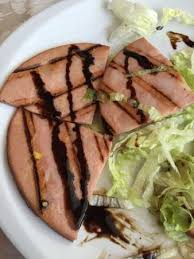 Quest'estate era molto gettonata dai miei amici, non ci vuole una scienza a grigliarla … ma si sa. Mortadella Alla Griglia Foto Di Sapori Di Sicilia Ordona Tripadvisor