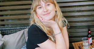 Abbie Hopper Graphic Designer