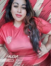 Silvia Berumen's Instagram, Twitter & Facebook