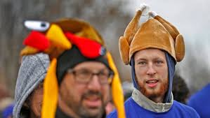 Turkeys, families, and friends dash at the Drumstick Dash