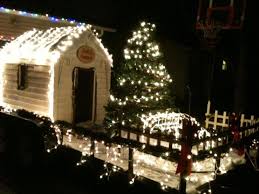 This would make a great float for a church or. Christmas Parade Float Santas Workshop Christmas Parade Christmas Parade Floats Christmas Float Ideas