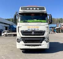 [Hot Item] HOWO 430HP T7 6X4 10 Wheelers Tractor Trucks