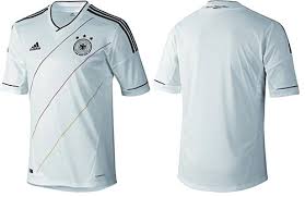 Die zwei bestplatzierten teams erreichen das viertelfinale. Deutschland Trikot Home Em 2012 Sport Grunert