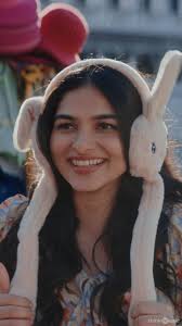 So happy to have been a part of this track for @lokahofficial 🧛🏾‍♀️LY  @jakes_bejoy for having me along side that pretty voice of @hanaaaneyy  ❤️also s/o to @kcbalasarangan 🥰 @dqswayfarerfilms  @mindscore.music_official @dominic_arun @