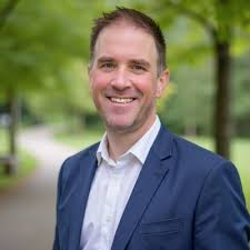 We're overjoyed to see Bantams finding their perfect matches. 💙💛 Join us  in congratulating: 📷 Jessica Donovan '15 & Will Hering '15 📷 Dana Engle  '15 & Casey Tanner '15 📷 Samantha Beati '17 &…