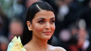 According to mahari dance tradition, brahma created her with water as the most beautiful woman in order to break the pride and arrogance of urvashi. Positive Covid Test For Most Beautiful Woman In The World Oversixty