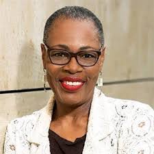 Abigail Moses's Instagram, Twitter & Facebook