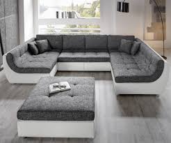 Vuelo Grau Weiss Sofa Mit Schlaffunktion Wohnlandschaft Mit Hocker Wohnlandschaft Weiss Sofa Design Wohnzimmer Design Wohnen