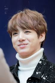 If Those Ain T A Pair Of Bunny Teeth Jungkook Abs Jungkook Cute Jungkook