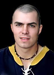 Player photos for the 1998-99 Dauphin Kings at hockeydb.com