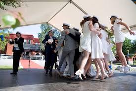 صور من #السويد: طلاب مدرسة Nacka...