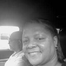 New faces can be found around the Chesterfield County Sheriff's Office.  Investigator Daniel Scott was sworn in after retiring from our office.  Deputy Randall Smith is assigned to the Courthouse Security and