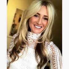 Lucy Cooper's Instagram, Twitter & Facebook