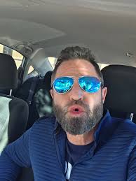 Intermediate pickleball players in Centerville area