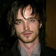 DANA TUN (danat1306)