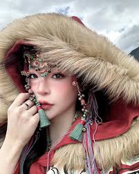 每个人都在奔赴各自不同的人生真心很贵别逢人就给总有人山高路远为你而来✨