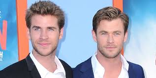 Apr 16, 2020 · chris hemsworth has his family's back. Chris Hemsworth Shares Throwback Pic For Brother S Birthday