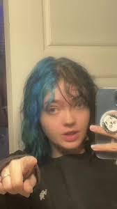 Lacey Dowdy's Instagram, Twitter & Facebook