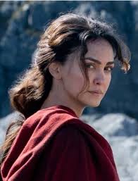 Catelyn is my favorite female character and my 4th overall favorite  character (behind Jaime, Tyrion, and Ned). I feel a strong love and  connection to her because she reminds me so much