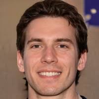 30+ profilů „Rogers“