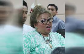 Siti kasim is a human rights lawyer and a lgbti rights defender. Polis Terima 113 Laporan Berhubung Kenyataan Siti Kassim