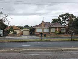 Great looking salon with 8 hair stations, 2 basins, and a separate room which could easily be a beauty room. Imma Hair Beauty Salon Home Facebook