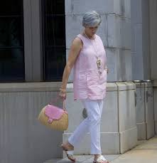 63 Casual Outfits For 50 Year Old Woman Fashion For Women Over 50 Update Over 50 Womens Fashion Hot Weather Outfits Pink Dress Casual