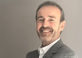 Victor Pavon's Instagram, Twitter & Facebook