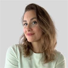 Elisa Shepherd's Instagram, Twitter & Facebook