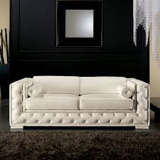 Vendo coppia di divani in pelle nera, il divano due posti è fornito su entrambe le sedute del sistema relax meccanico , struttura spalliere e imbottiture in ottimo. Divano A Due Posti In Pelle Bianca Stile Classico Prestige