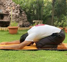 It is a great option to add to your routine of yoga poses for back pain because it can be very effective at reducing both low and mid back pain. 7 Best And Effective Yoga For Hydrocele Upashana Yoga