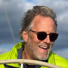 Are there any alteration shops in town that sew ranks