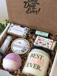 Well, this list makes shopping for mom the easiest thing in the world. Best Mom Ever Birthday Gift For Mom Present For Mother Mothers Day Gift Stepmother Spa Box Christmas Mom Birthday Presents For Mom Presents For Mom