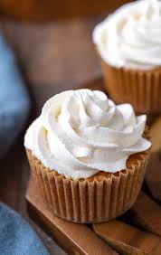 Vanilla Buttercream Frosting I Heart Eating Recipe Frosting Recipes Vanilla Frosting Recipes Cupcake Frosting Recipes